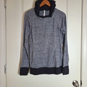 Lululemon Think Fast Hoodie athletica Gray Black Cowl Neck Sweater Size 10
